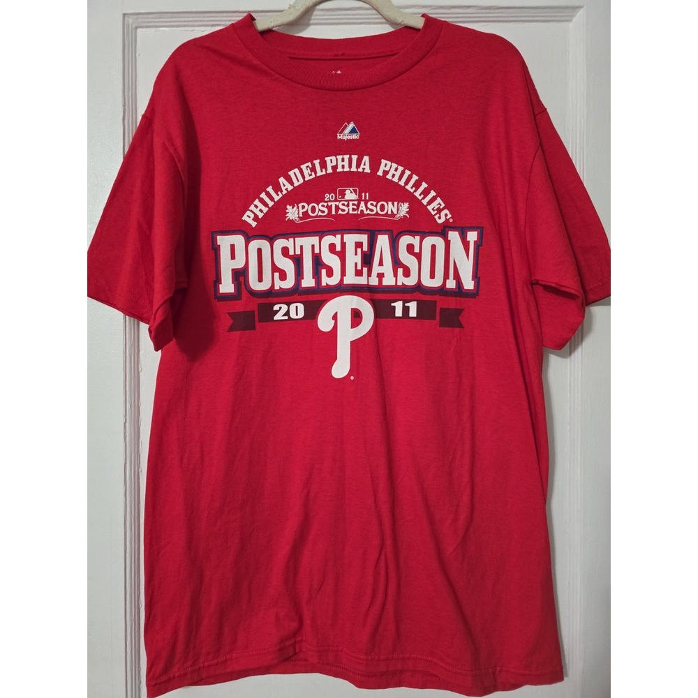 Philadelphia Phillies 2011 Postseason T-shirt Lg Team players on the back NWOT
